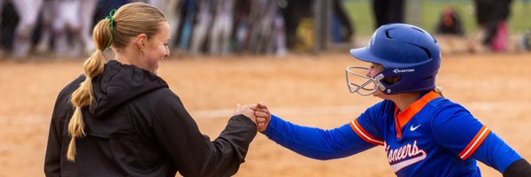 riley_kelsch Profile Banner