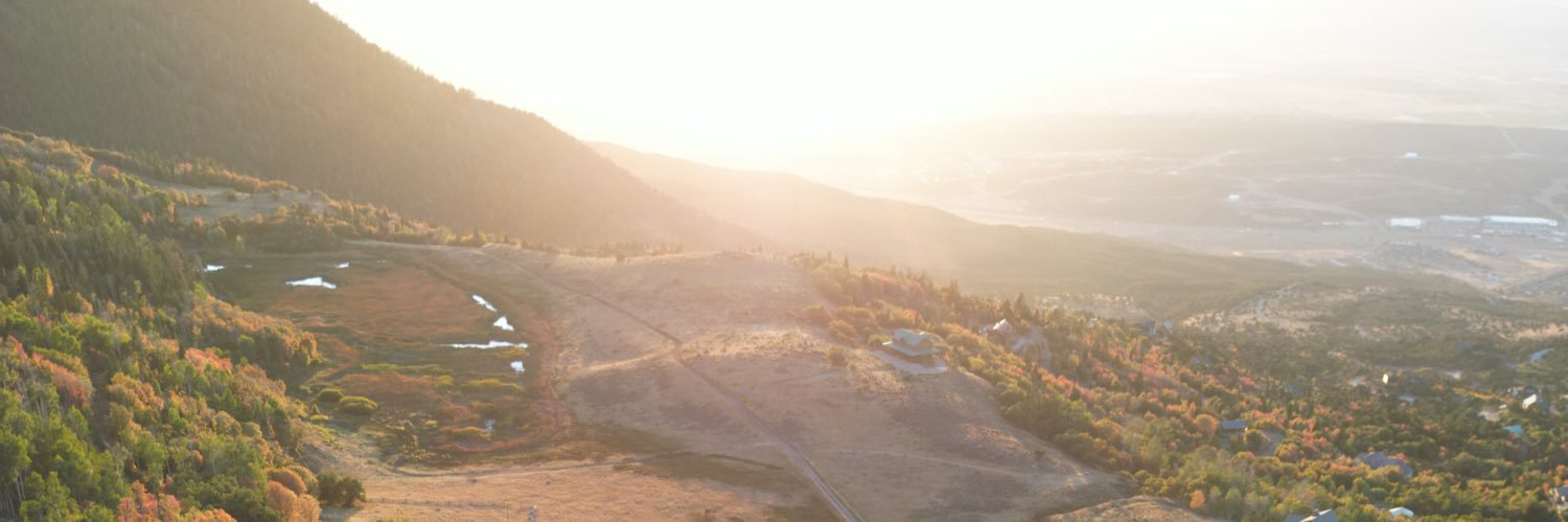 johnlisonbee's profile banner image