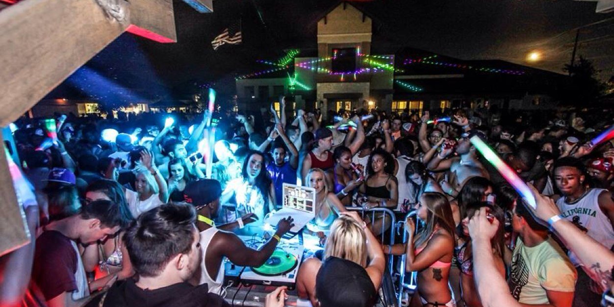 DentonPoolParty's profile banner image