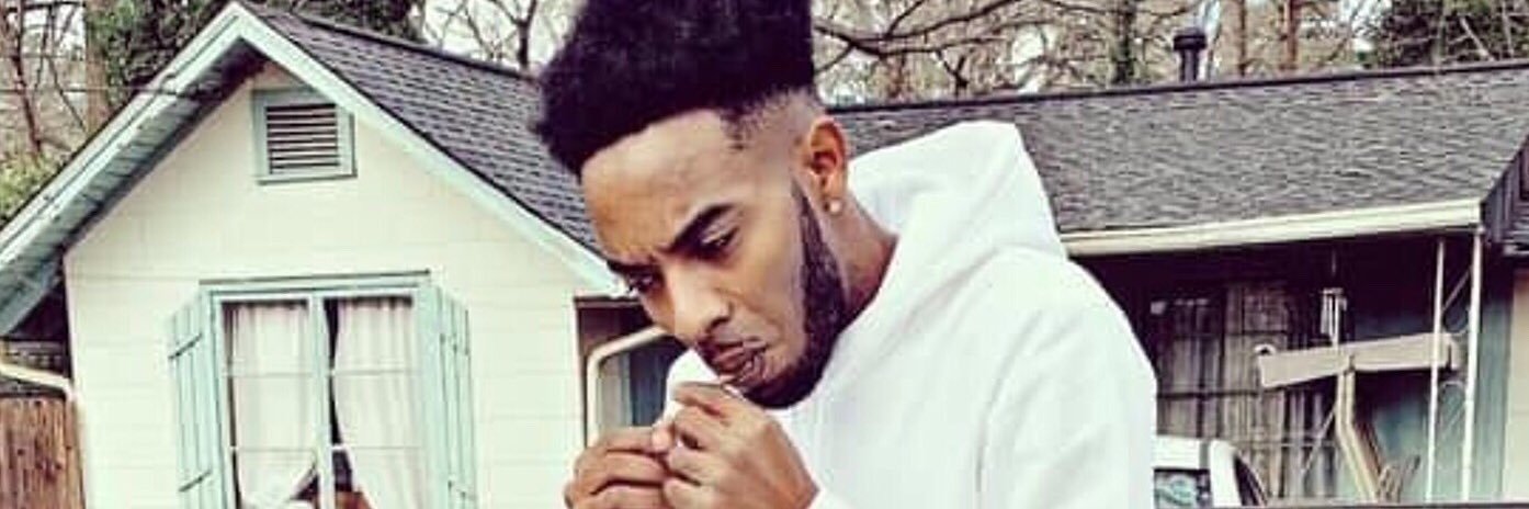 1Booke's profile banner image