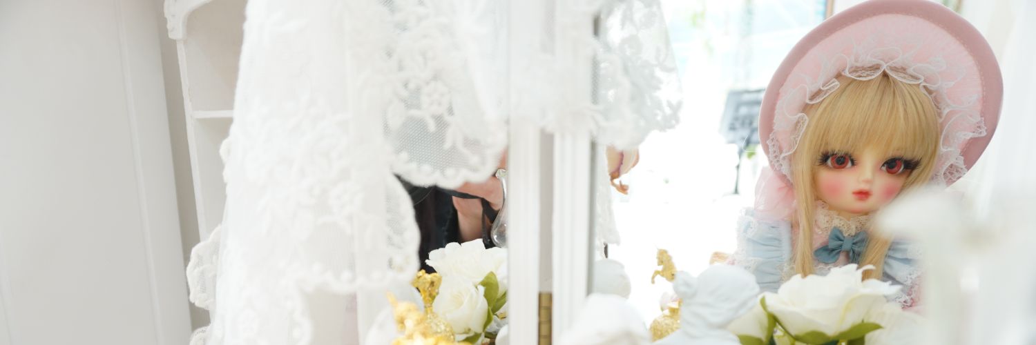 롤타입고 덕질하는 만다퐁 banner