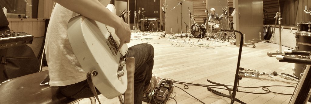 cosmonmusic's profile banner image