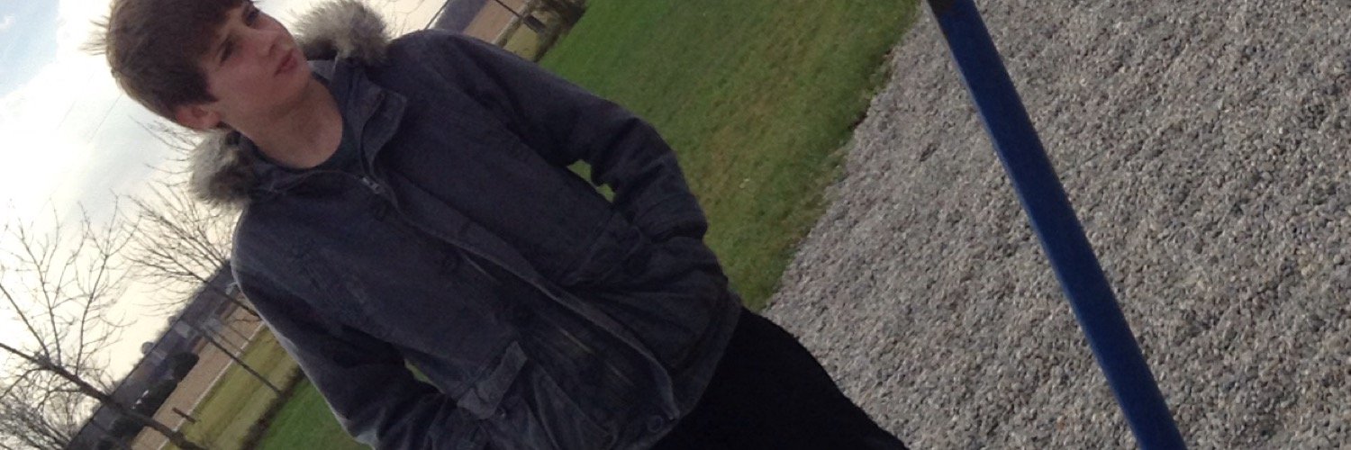 camcrazy01's profile banner image