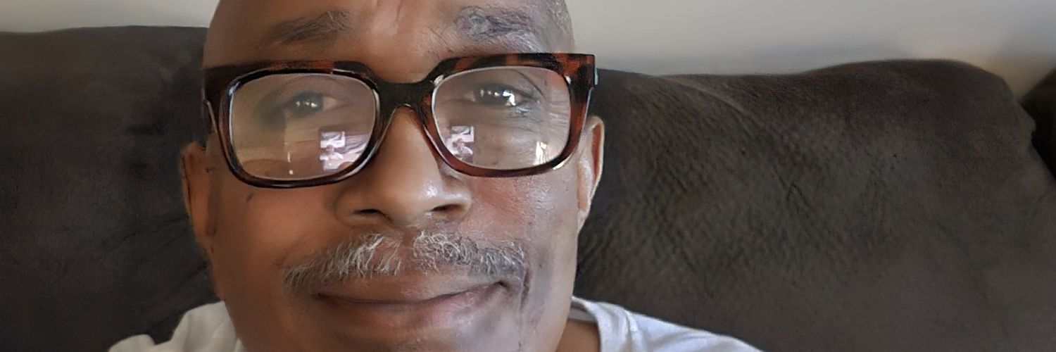 larrybates15's profile banner image