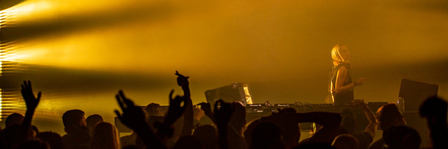 julianikomusic's profile banner image