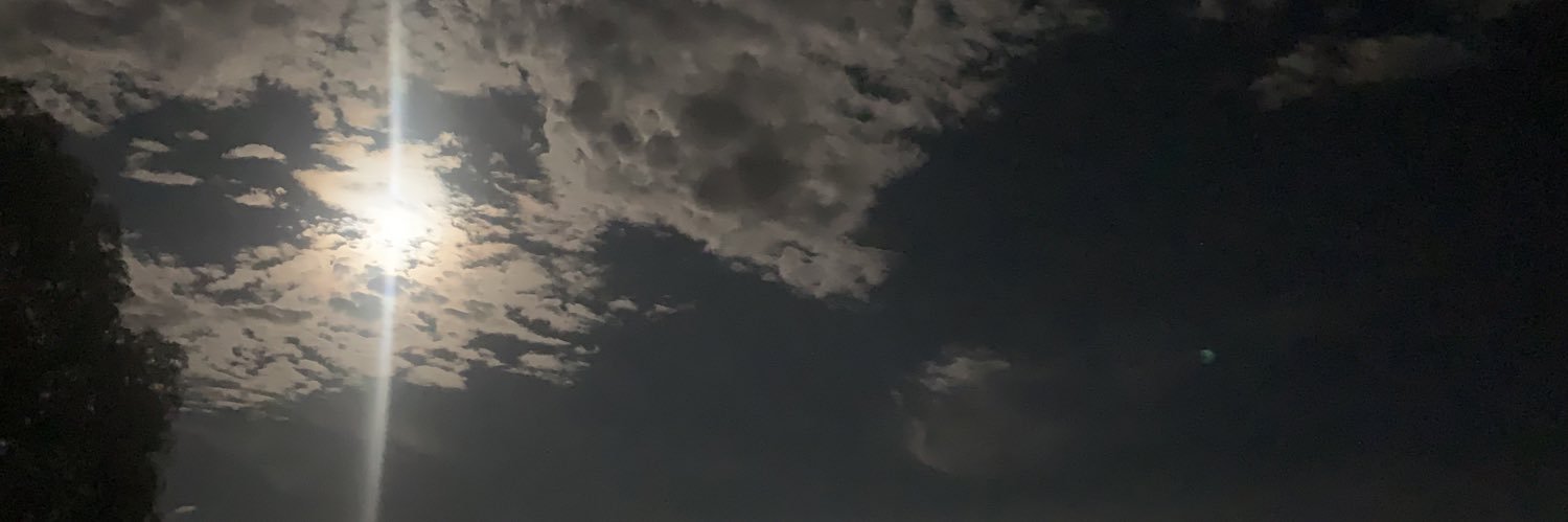 Celebglin's profile banner image