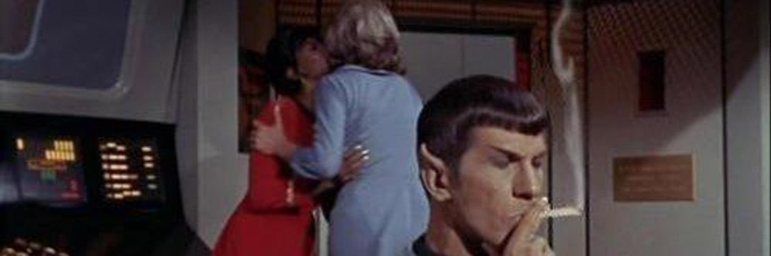 🌹 caroline 🔬 banner