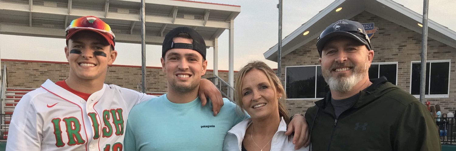 cbjb32's profile banner image