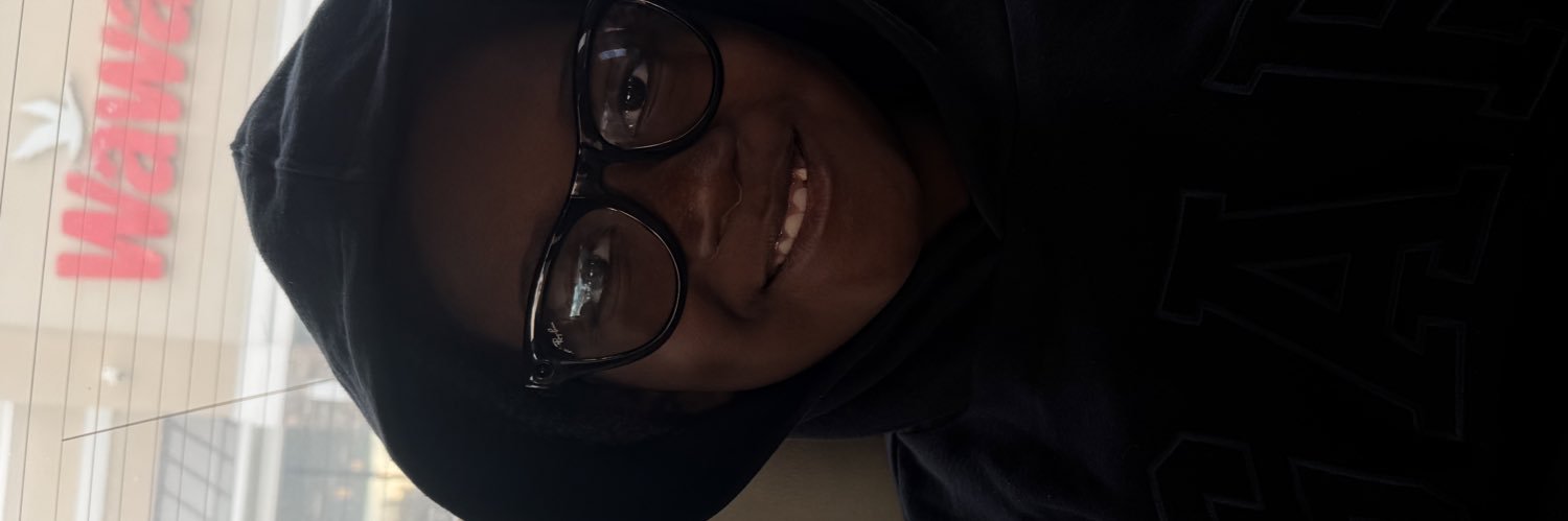 AdoreSHAYE's profile banner image