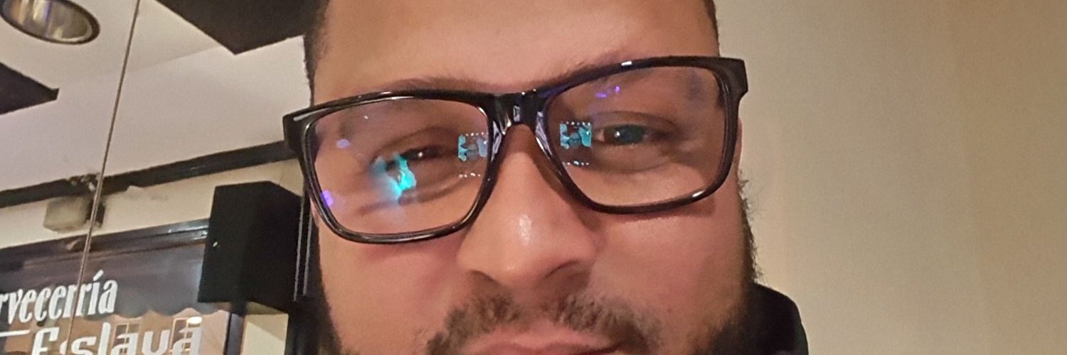 LUISSMITA's profile banner image