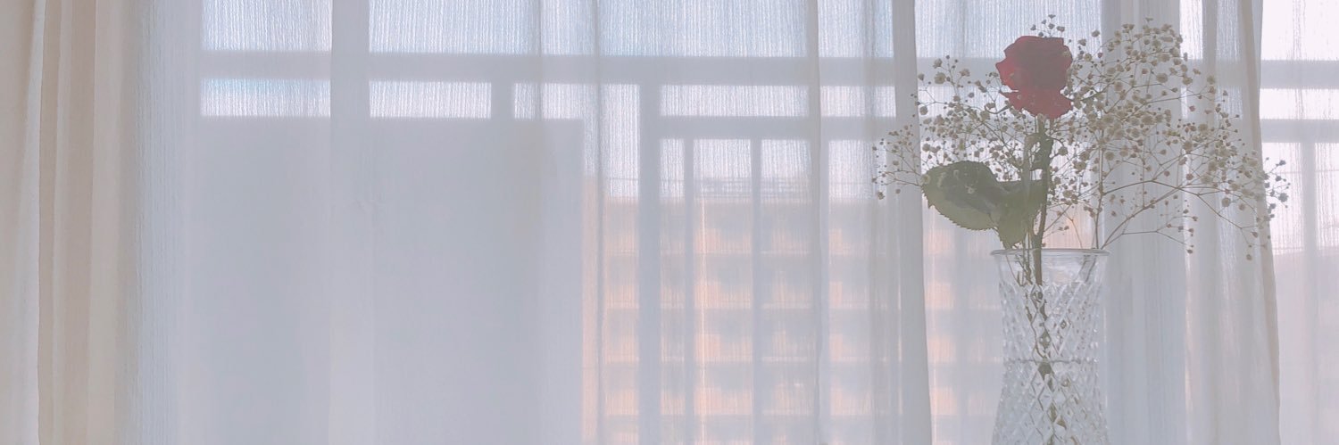 Lindakamone's profile banner image