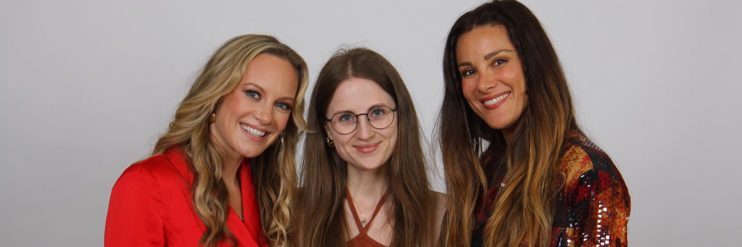 phoebebufslay's profile banner image
