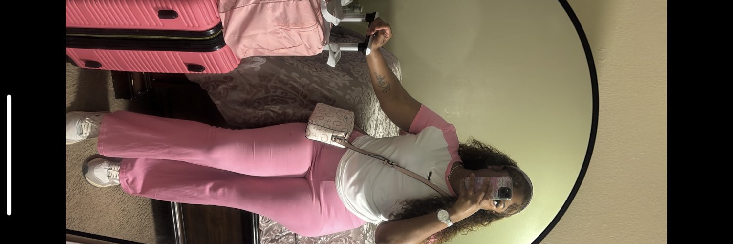 _darealQueen's profile banner image