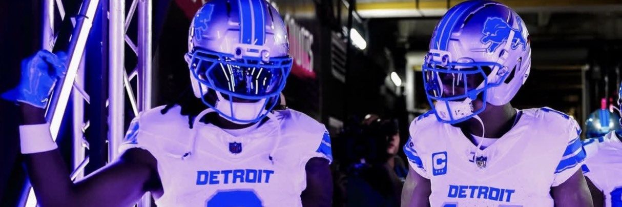 squintsconrad's profile banner image