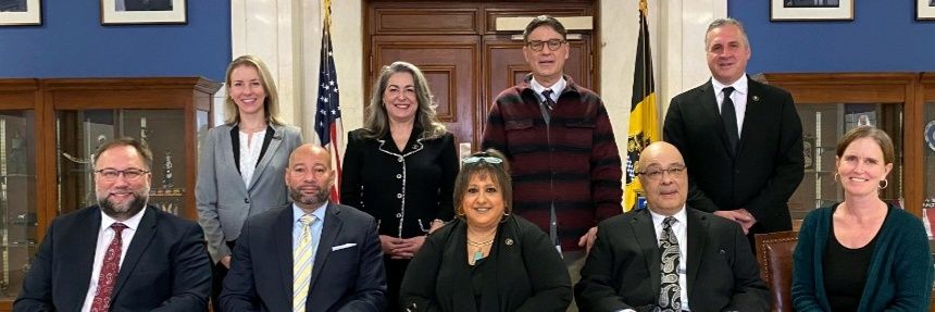 Theresa Kail Smith banner