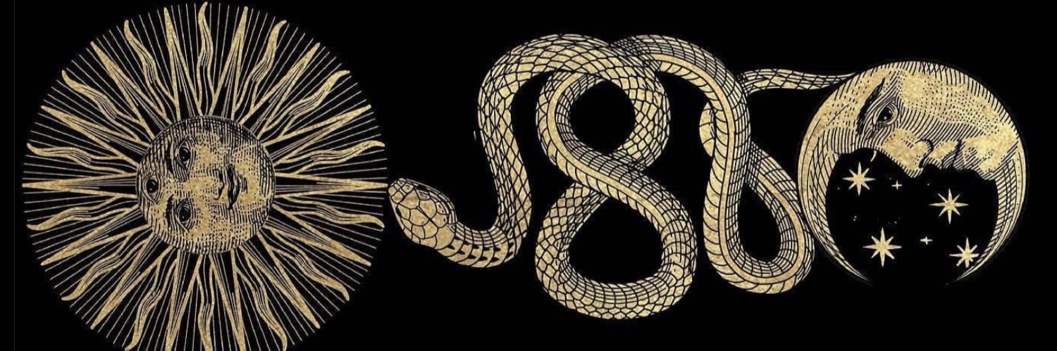 woahloree's profile banner image