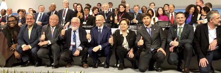 MAC_europa's profile banner image