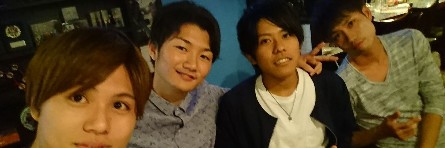 fkhr_t's profile banner image