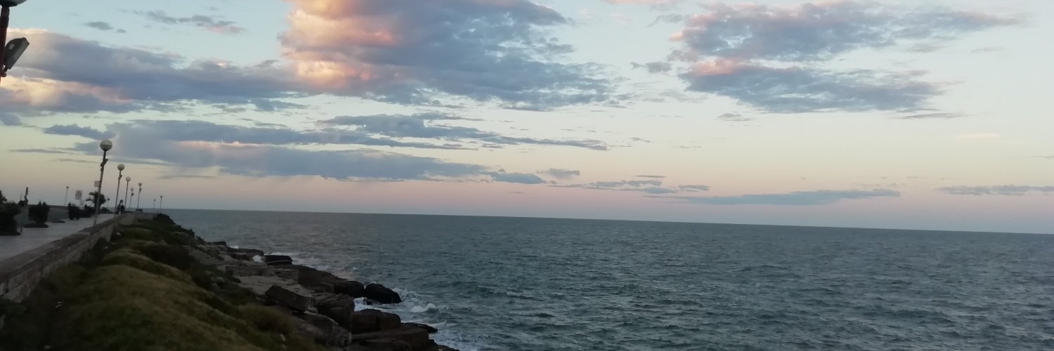 DaiaNieto's profile banner image
