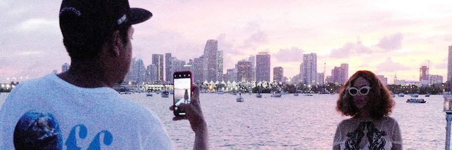 AndreinaGuzmanP's profile banner image