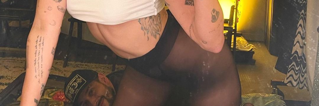 xxx banner