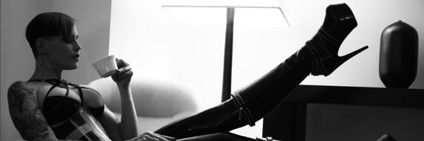 DominaNatalieNY Profile Banner