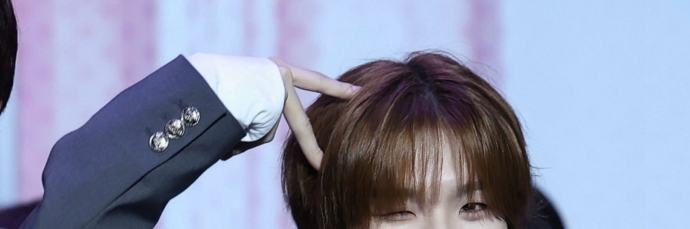 ushioshop's profile banner image