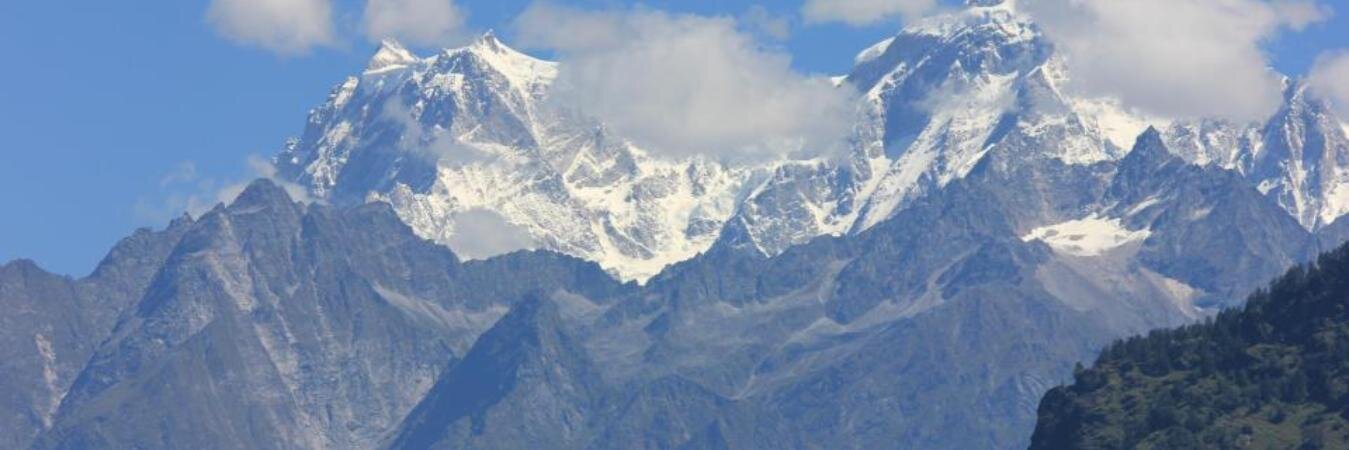 ReshamSengar's profile banner image