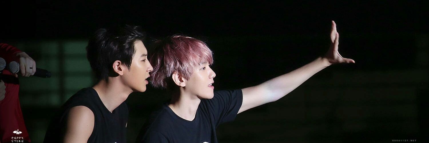 5692b's profile banner image