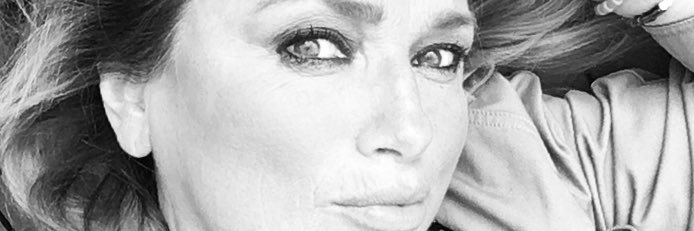 Andree Gracie banner