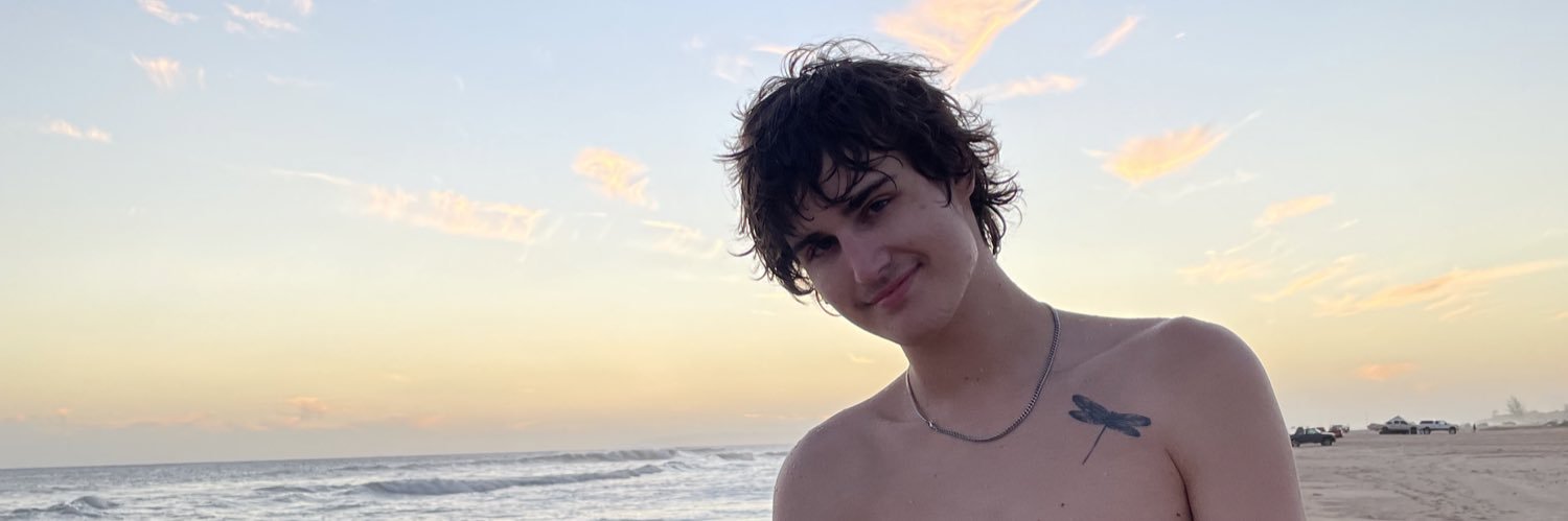 ratchtsaturngir's profile banner image