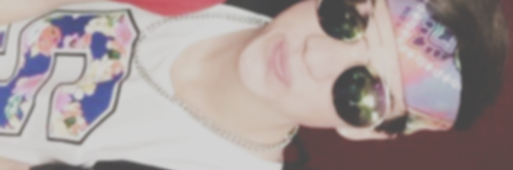 reddecaniff's profile banner image