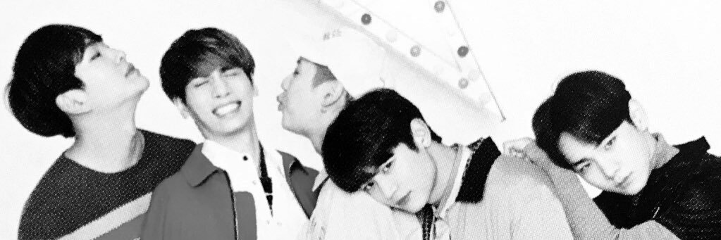 나폴리ᴺᴬᴾᴼᴸᴵ banner