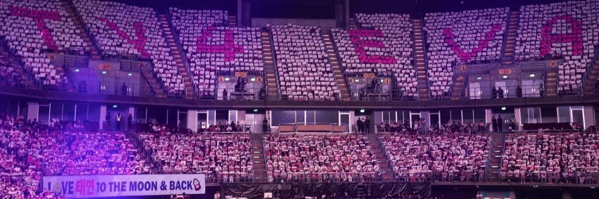 aumsstn's profile banner image