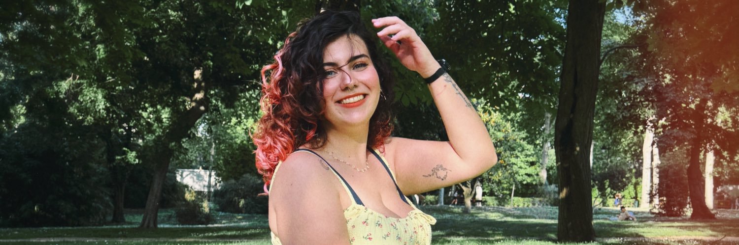 mariamugx's profile banner image
