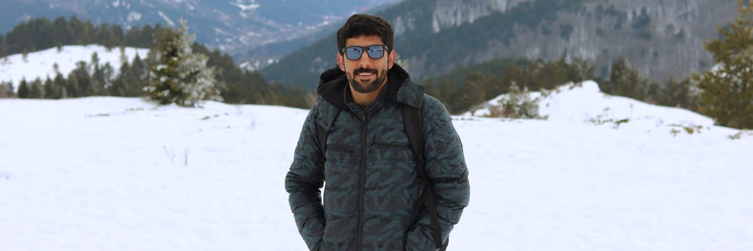 Yasinzaii's profile banner image