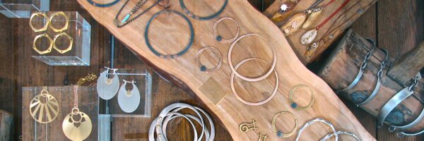 loveadorned Profile Banner