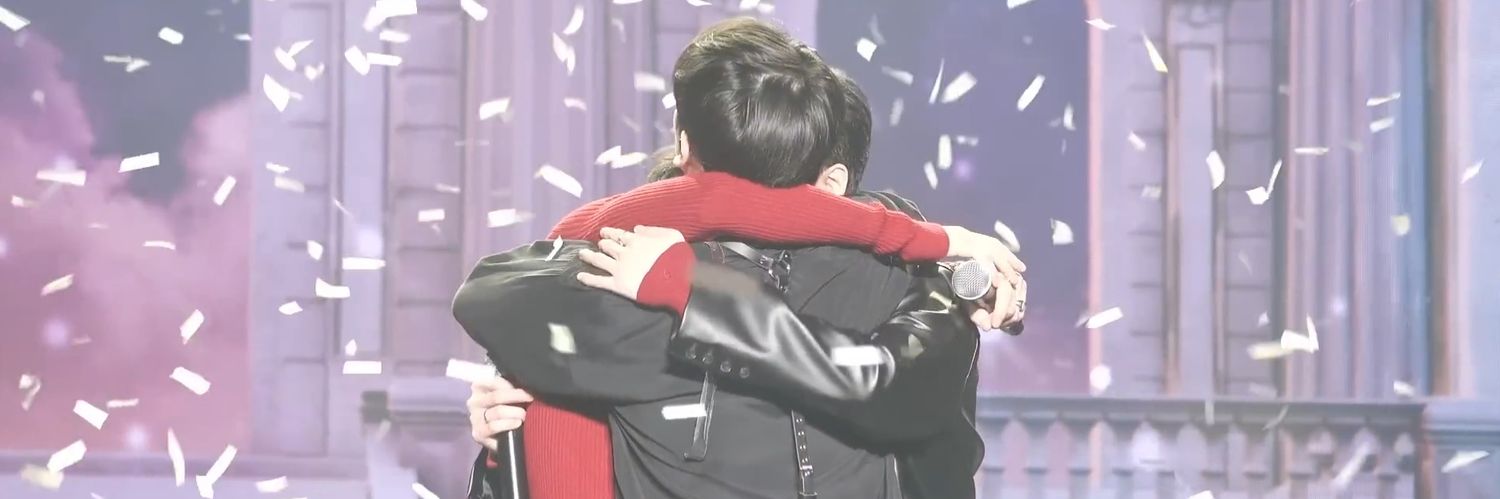 P__10_'s profile banner image