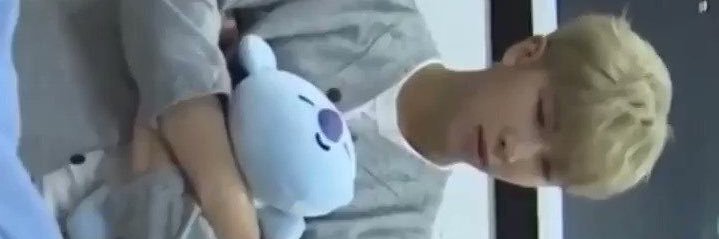 MONlHOBI's profile banner image