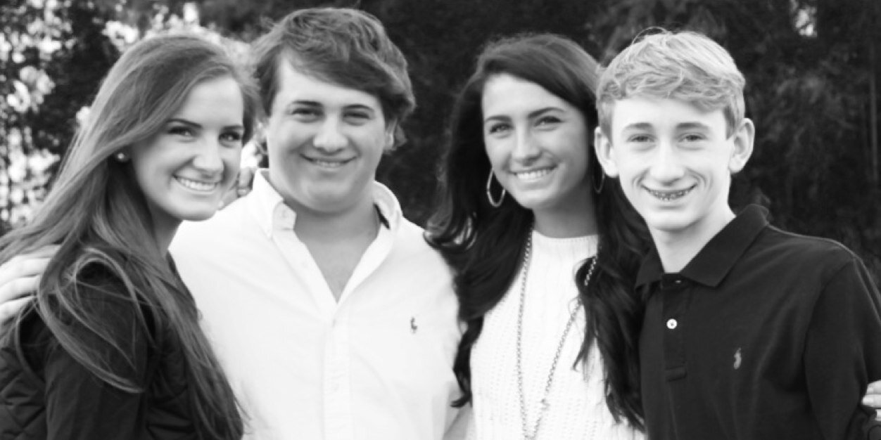 sarahkaram4's profile banner image
