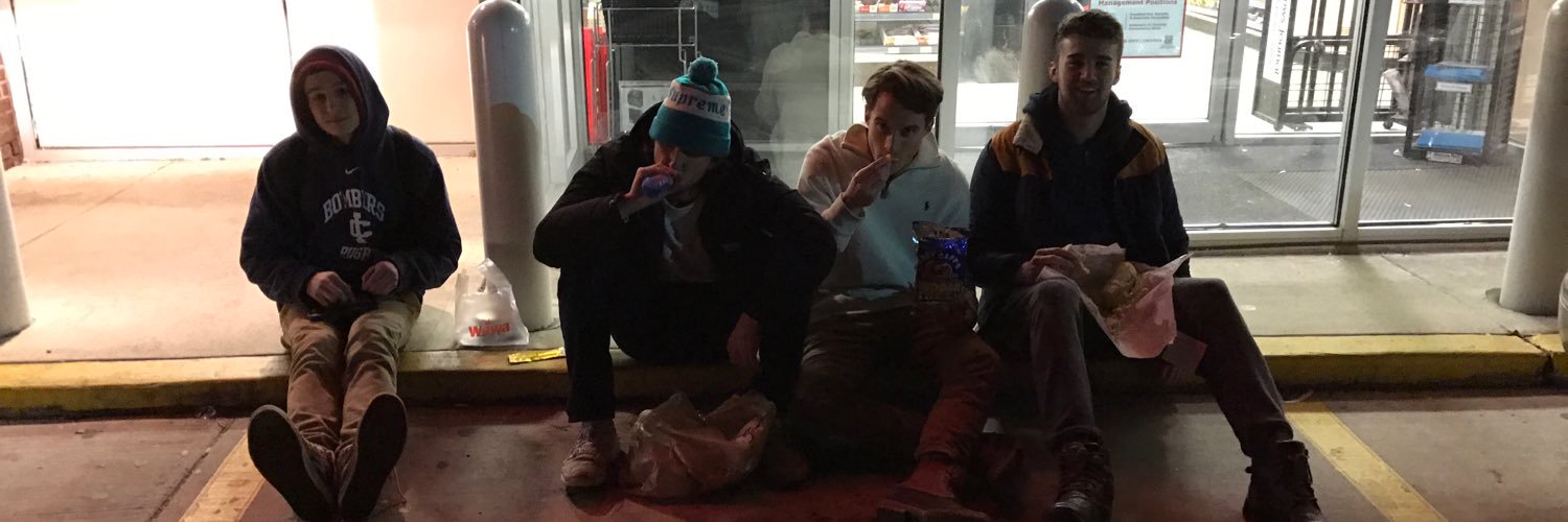 RjQ777's profile banner image