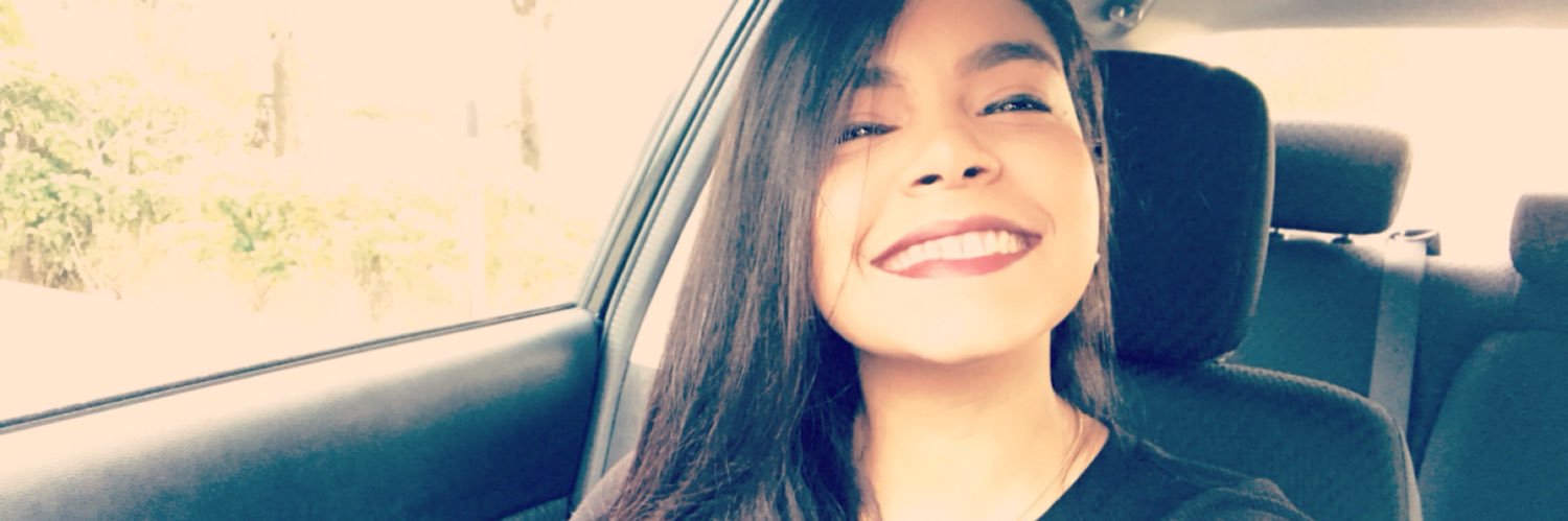 JulissaEsquea's profile banner image