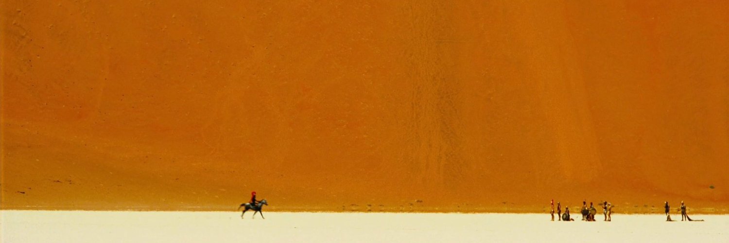 Leila banner
