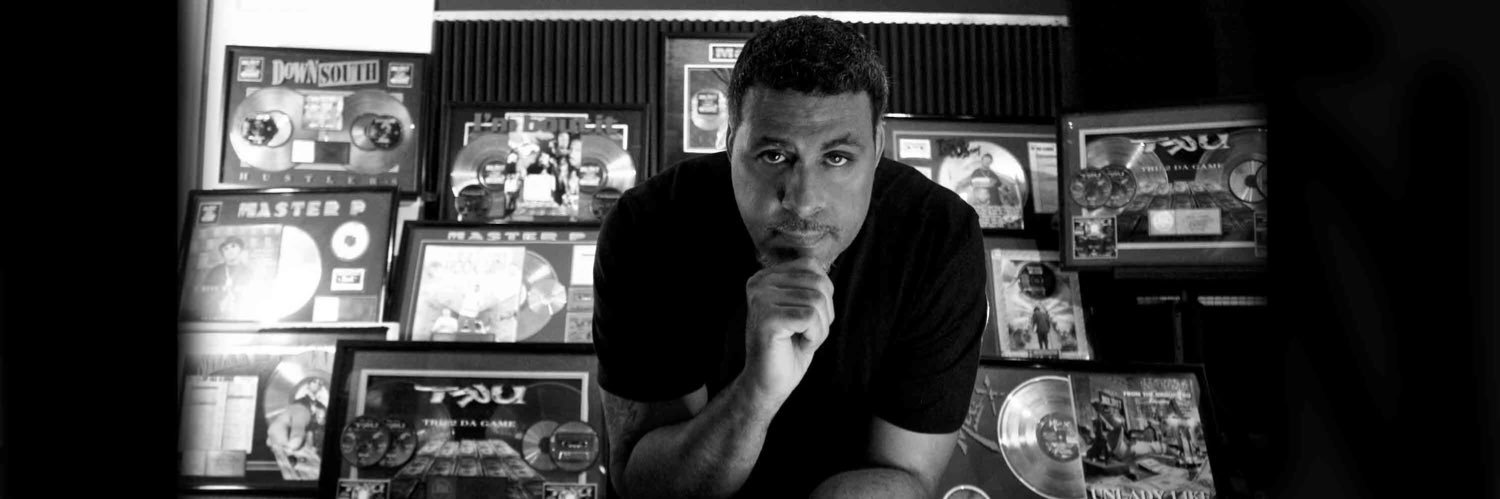 closbeats's profile banner image
