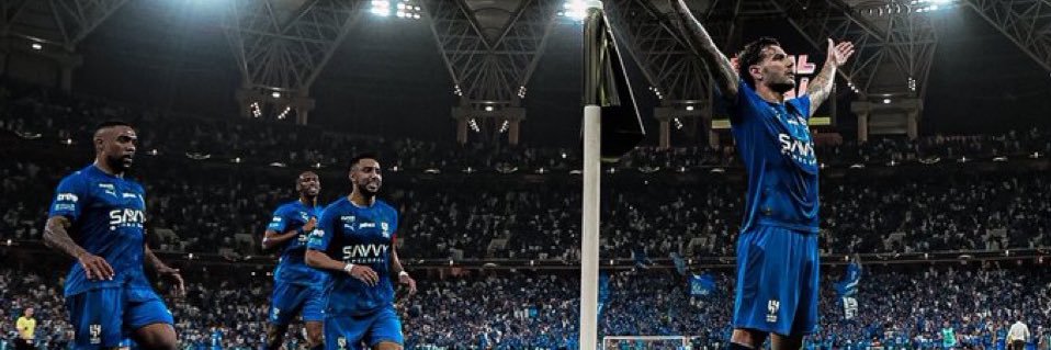 iD7SQ's profile banner image