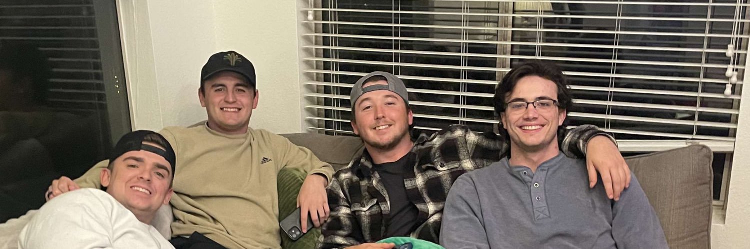 vwallace16's profile banner image