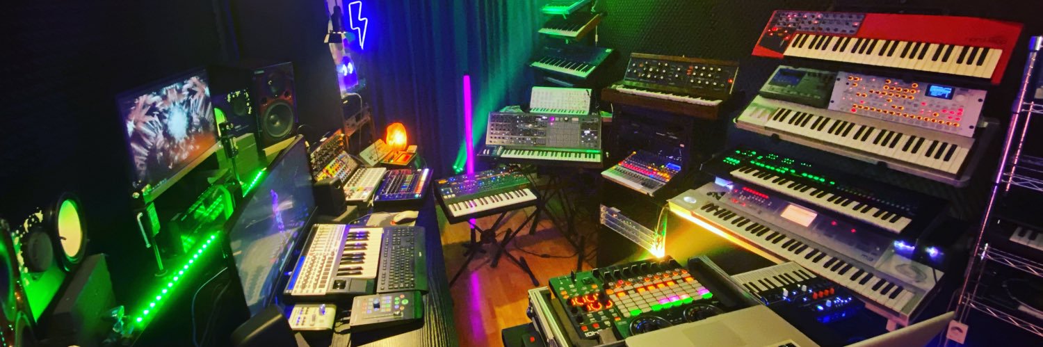 KeeJayFreak's profile banner image