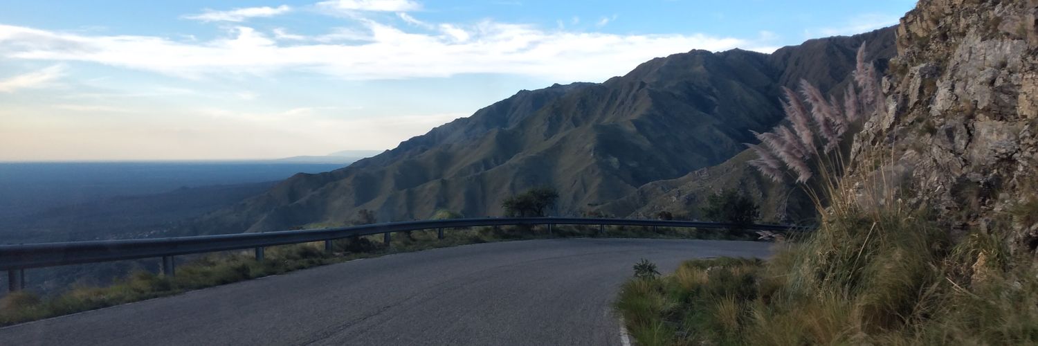 camiLemos10's profile banner image