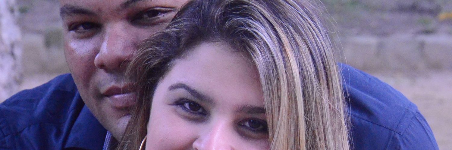 alineliingue's profile banner image