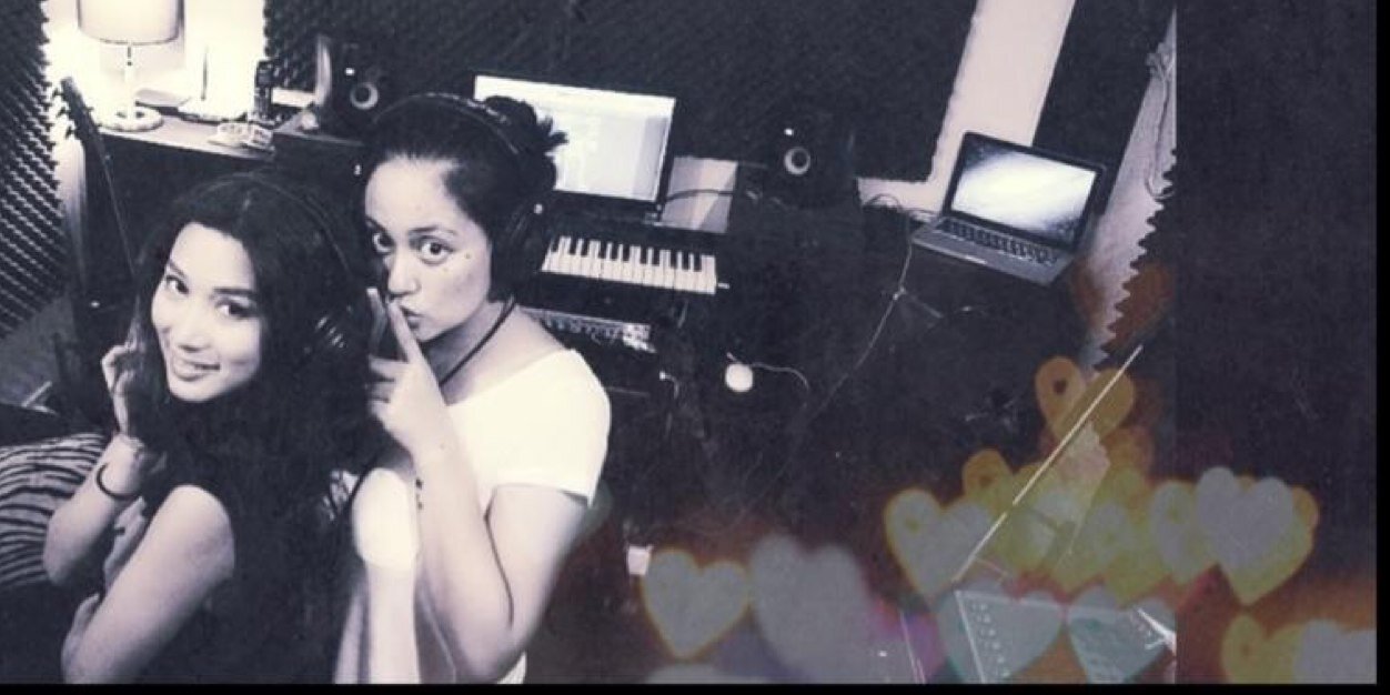 TwoGirls_OneCup's profile banner image